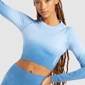 Gym shark cropped long sleeve